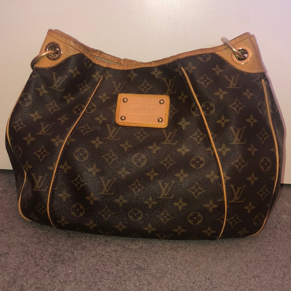 Louis Vuitton purse AUTHENTIC